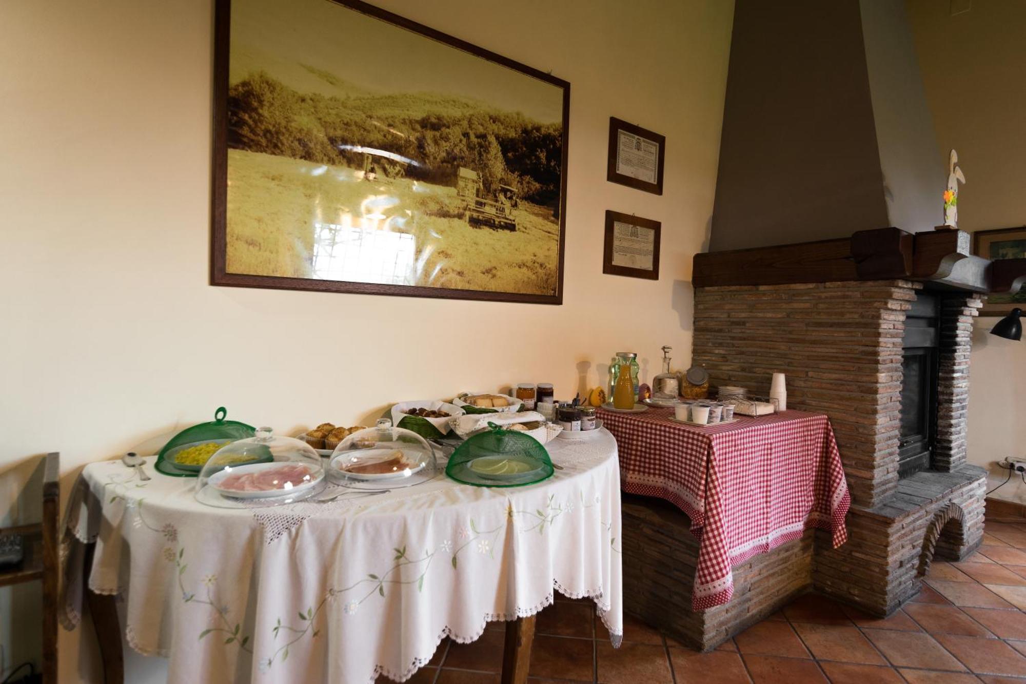 Agriturismo Il Poggio Vetralla Ngoại thất bức ảnh